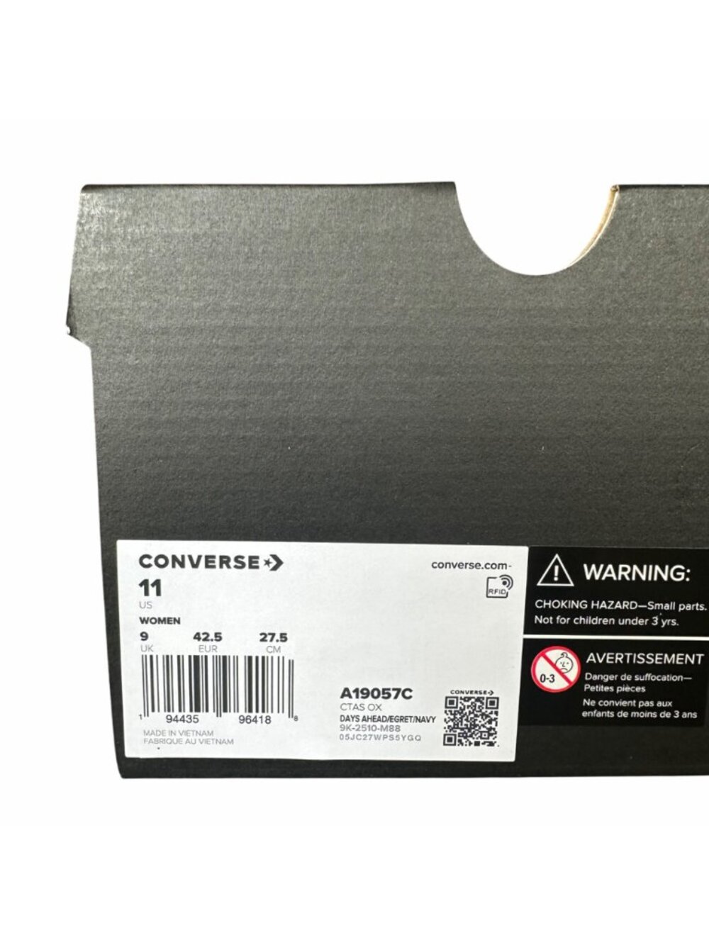 ⭐Converse Chuck Taylor Valentine's Day Low 11 Womens shoes Sneaker Red A19057C - Picture 8 of 11